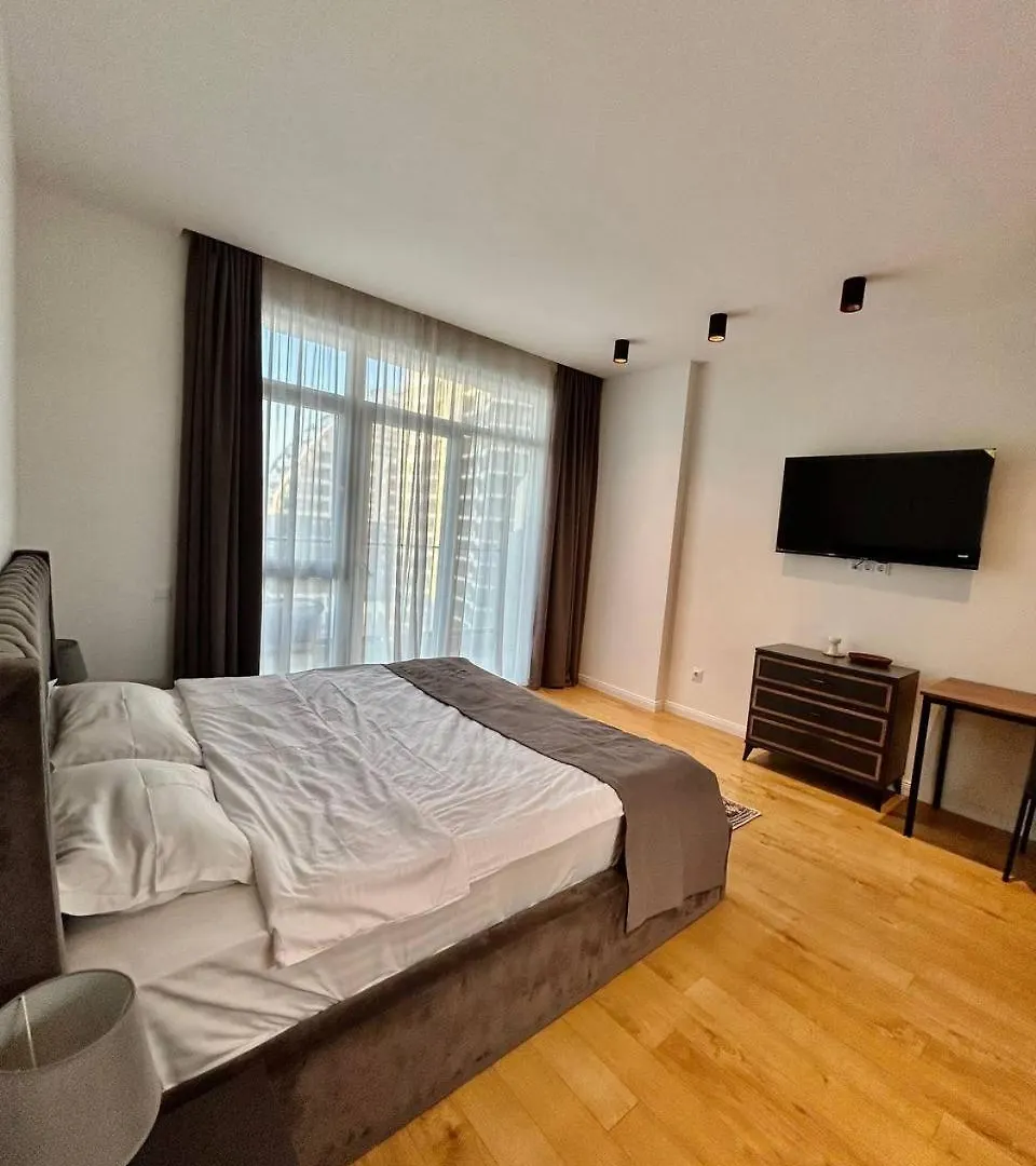 Swimming Paradise Apartments Batumi