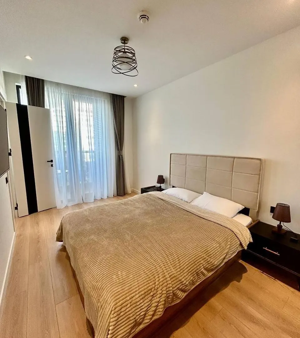 Swimming Paradise Apartments Batumi