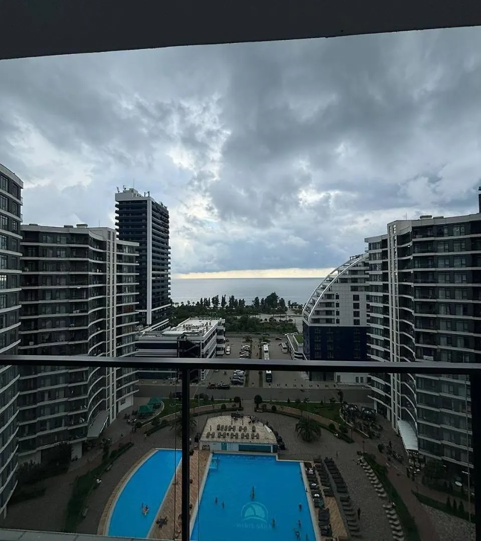 Swimming Paradise Apartments Batumi