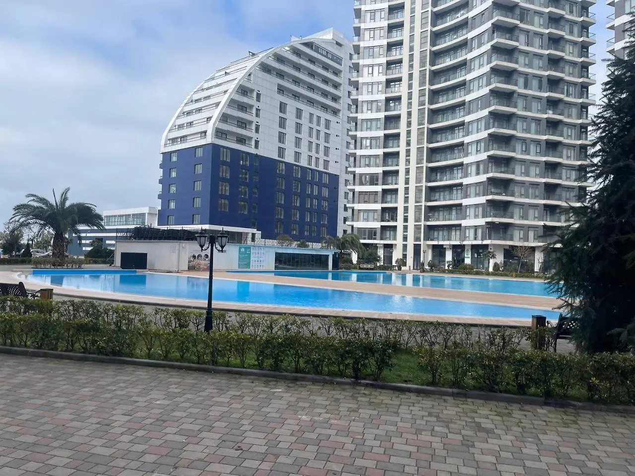 Swimming Paradise Apartments Batumi