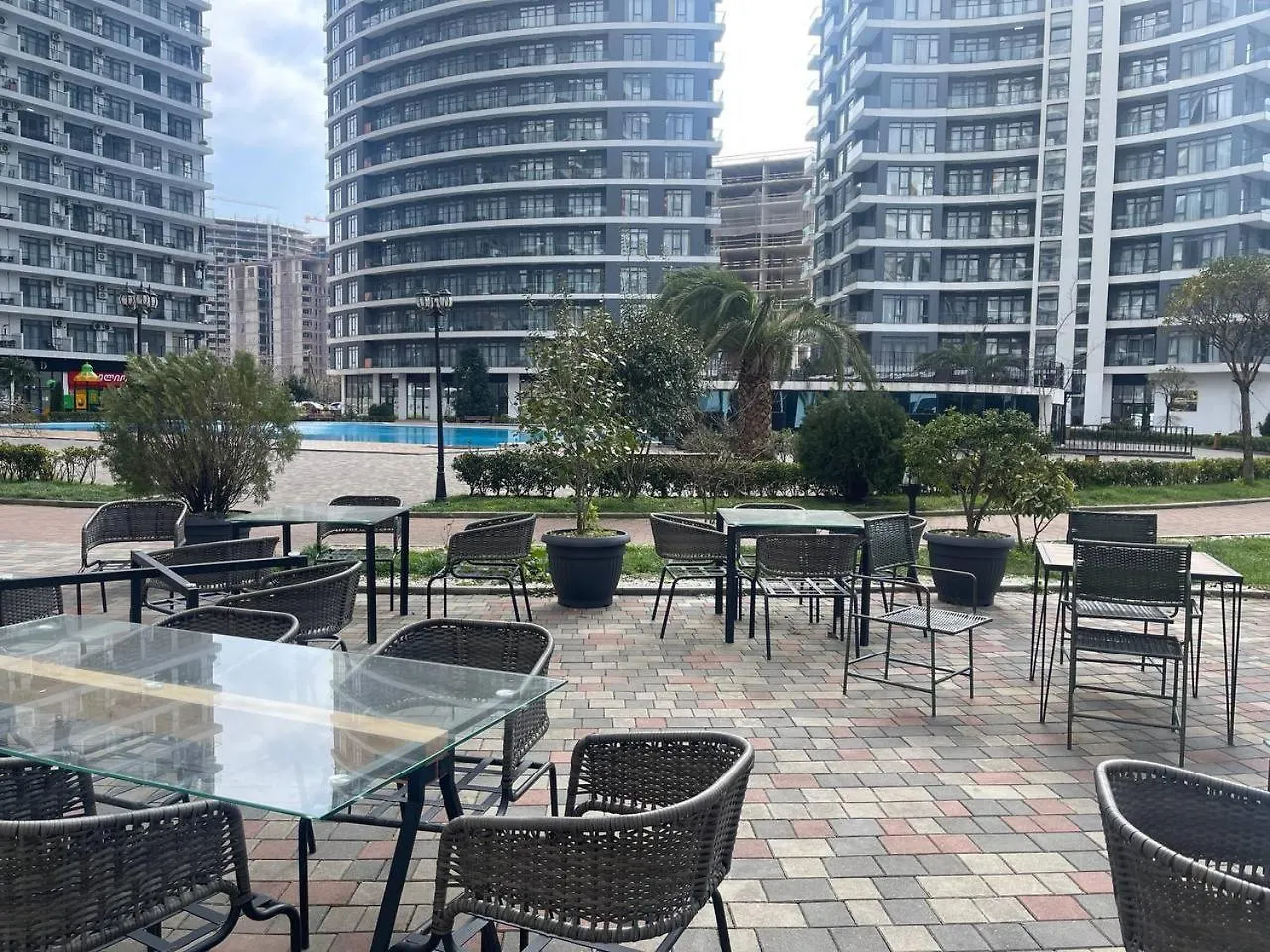 Swimming Paradise Apartments 바투미 조지아
