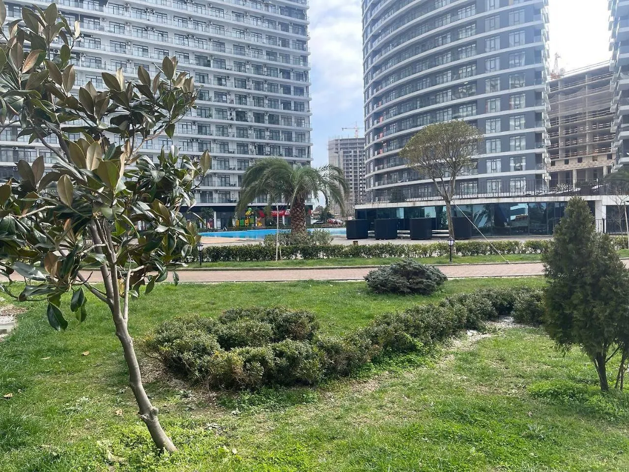 Swimming Paradise Apartments Batumi