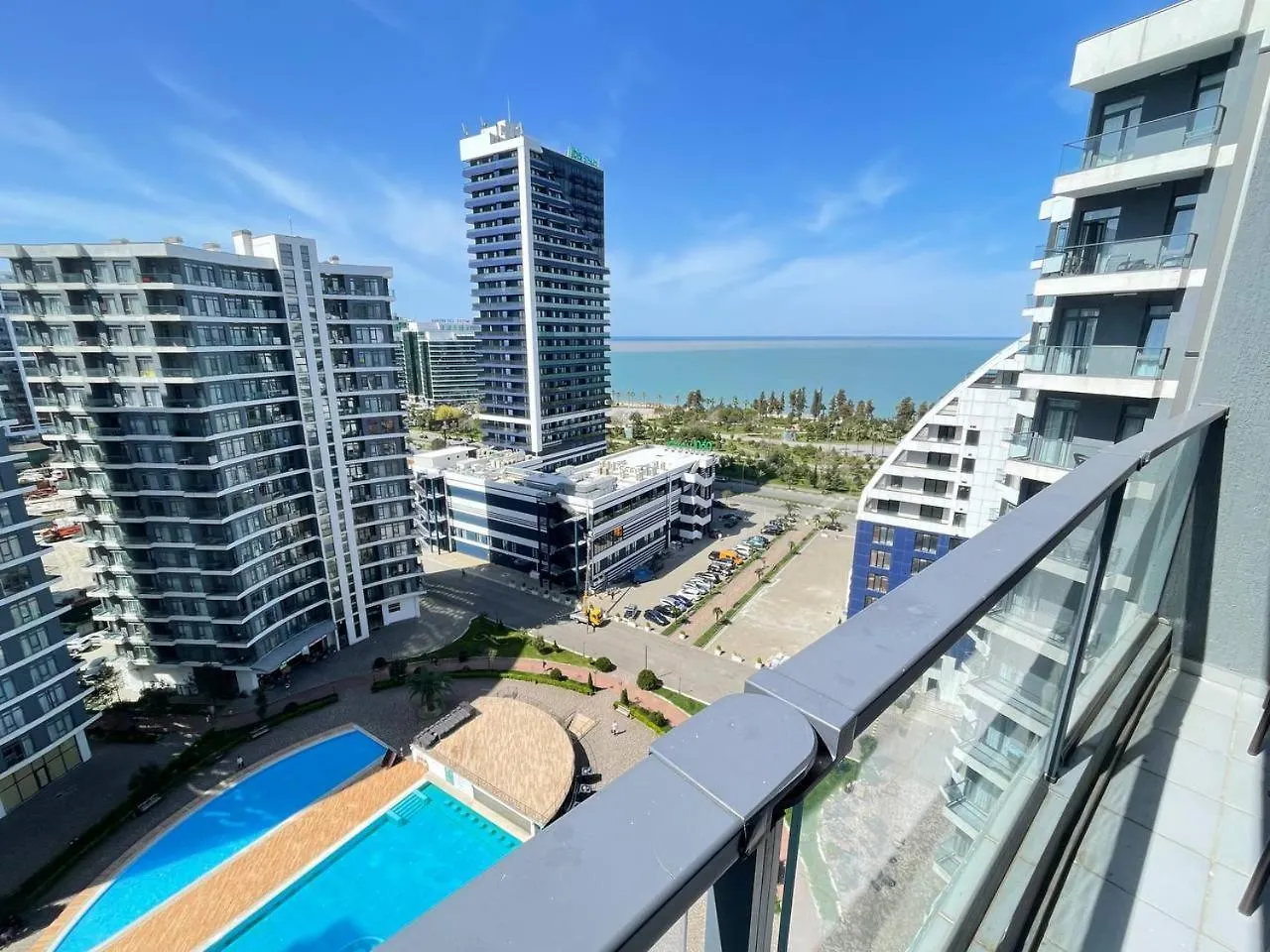 Swimming Paradise Apartments Batumi